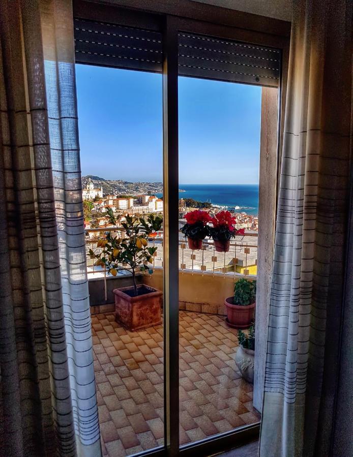 Il Paradiso Del Relax Private Room With Bathroom Parking San Remo Buitenkant foto