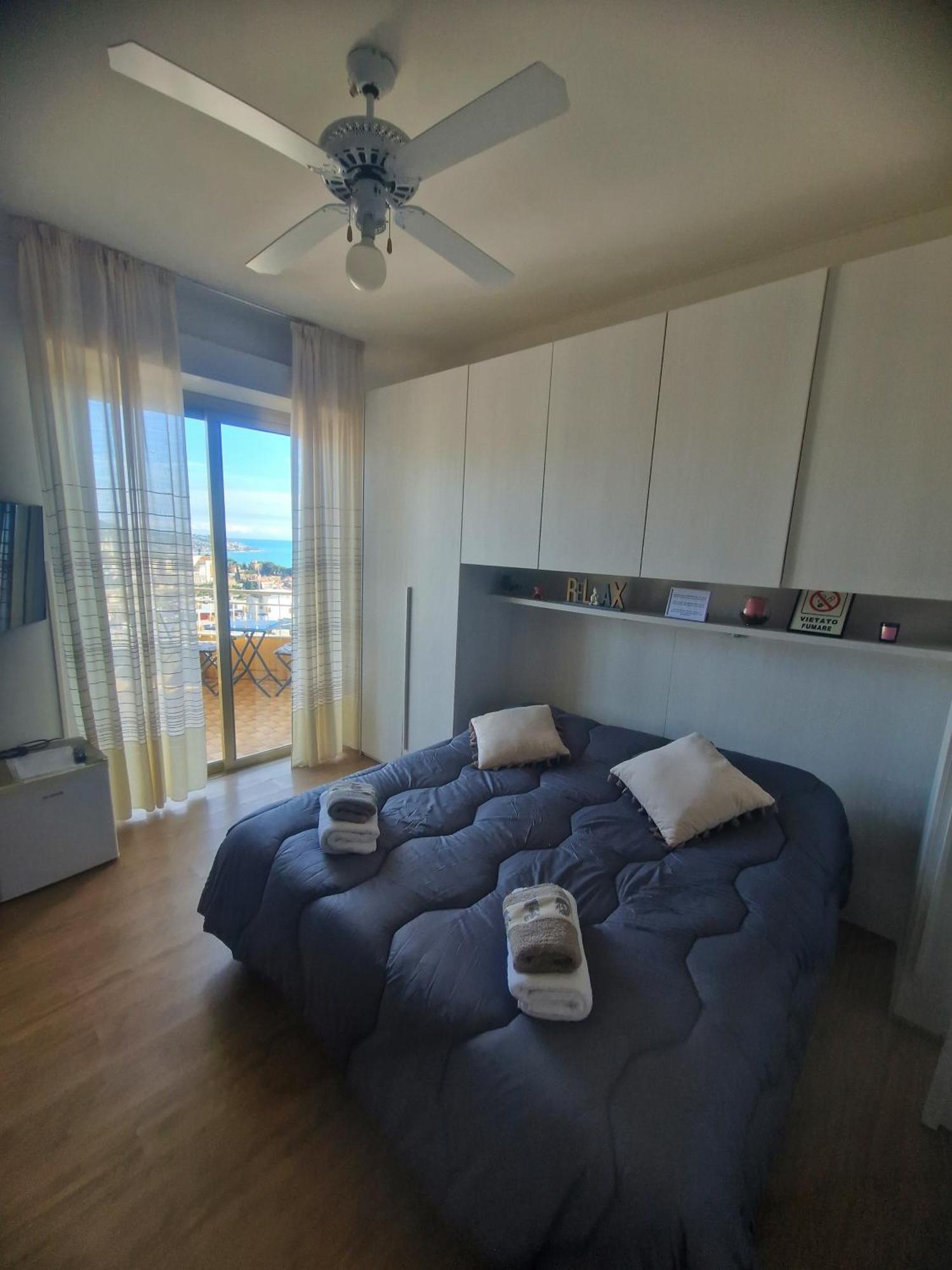 Il Paradiso Del Relax Private Room With Bathroom Parking San Remo Buitenkant foto